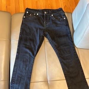 Cleaning out my closet used item doesn’t fit no more